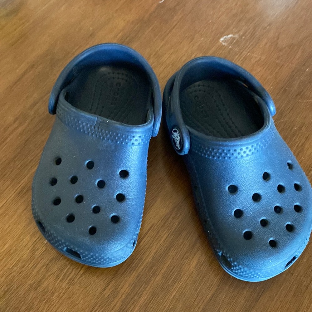 Little kids crocs